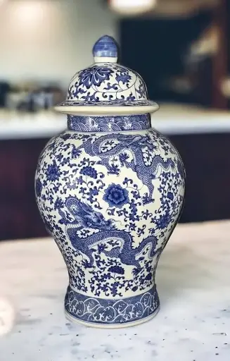 Blue and White Porcelain Vase with Dragon Motif – 35cm